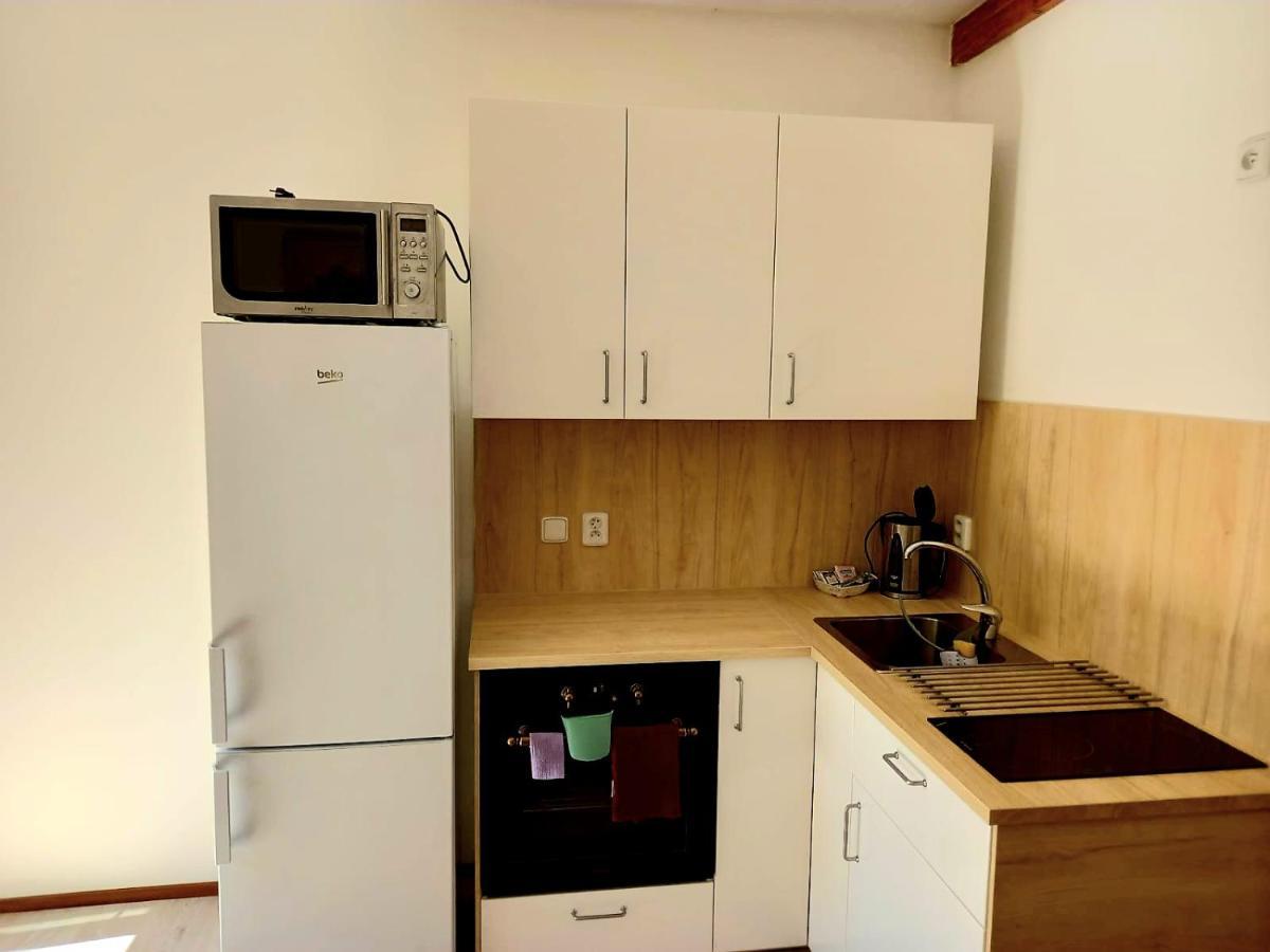 Apartmany Kocanda Jesenice  Esterno foto