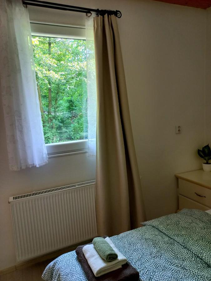 Apartmany Kocanda Jesenice  Esterno foto